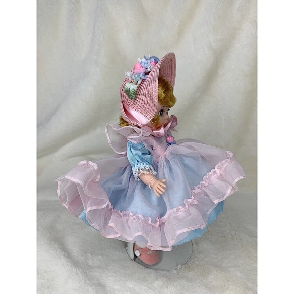 Madame Alexander Wendy MADC 1989 Exclusive Limited Edition Club Doll - Picture 8 of 13